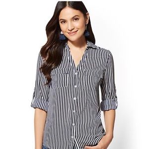 New York & Company Button down shirt